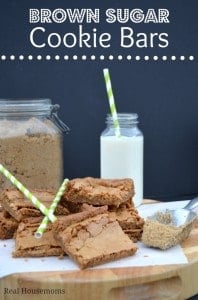Brown Sugar Cookie Bars | Real Housemoms #desser #cookiebar
